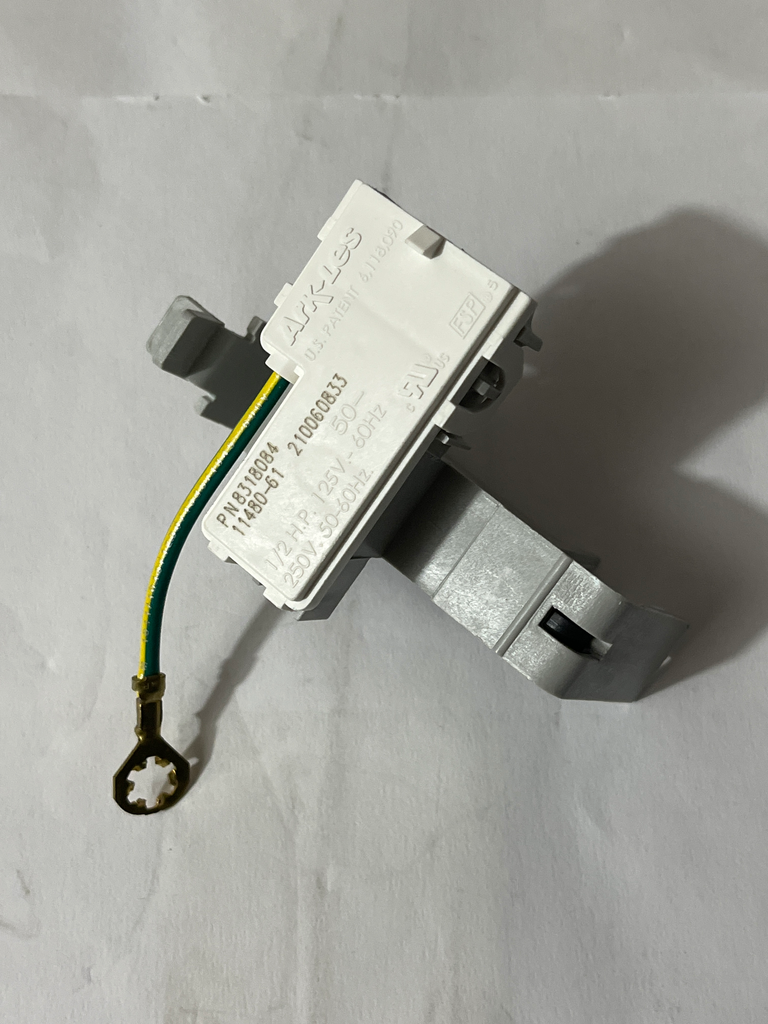 INTERRUPTOR AVIÓN - PARA LAVADORA 8318084 CKD90537